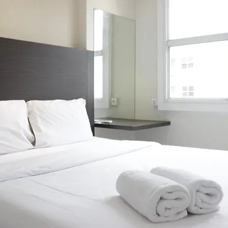Spacious Designed 2Br Dago Butik Apartment By Travelio